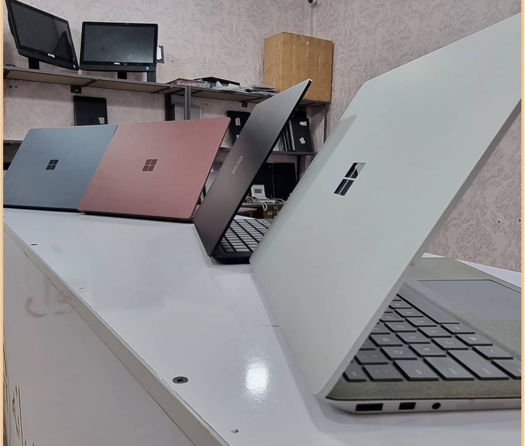 Surface Laptop